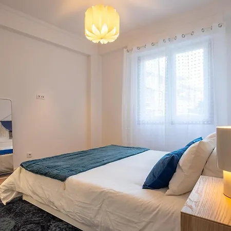 Modern T1 In Apartment